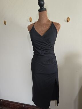 DR21 NWT Halara SoftlyZero Airy Crossover Ruched Tie Up Bodycon Cool Touch Dress